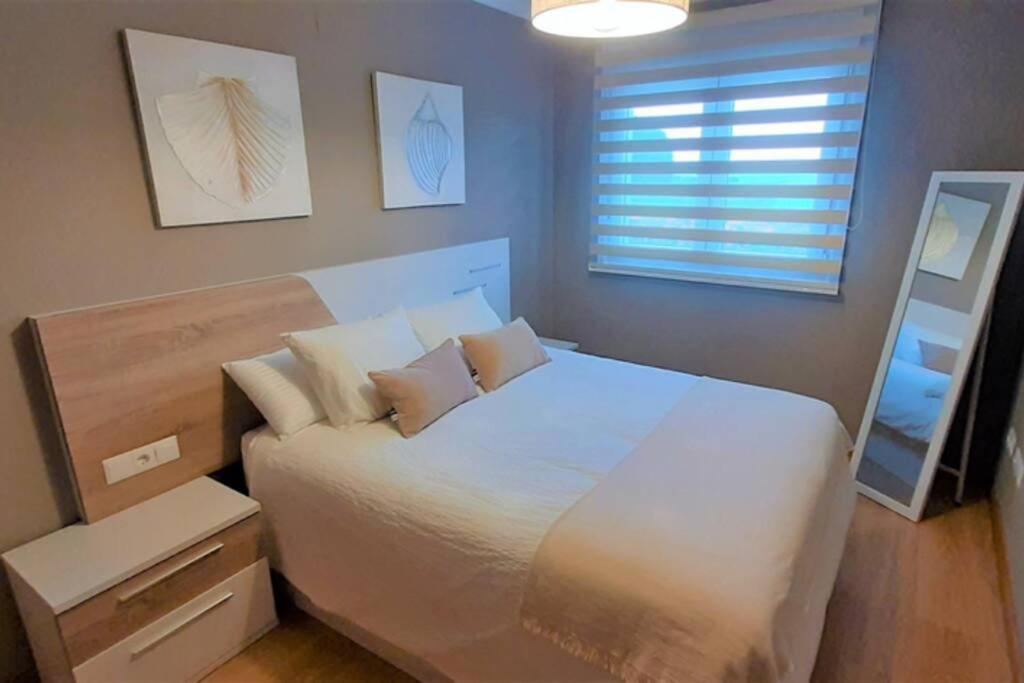 Appartamento Apartamento Playa Foz Con Piscina Y Parking 010 Esterno foto
