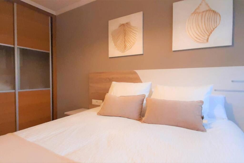 Appartamento Apartamento Playa Foz Con Piscina Y Parking 010 Esterno foto
